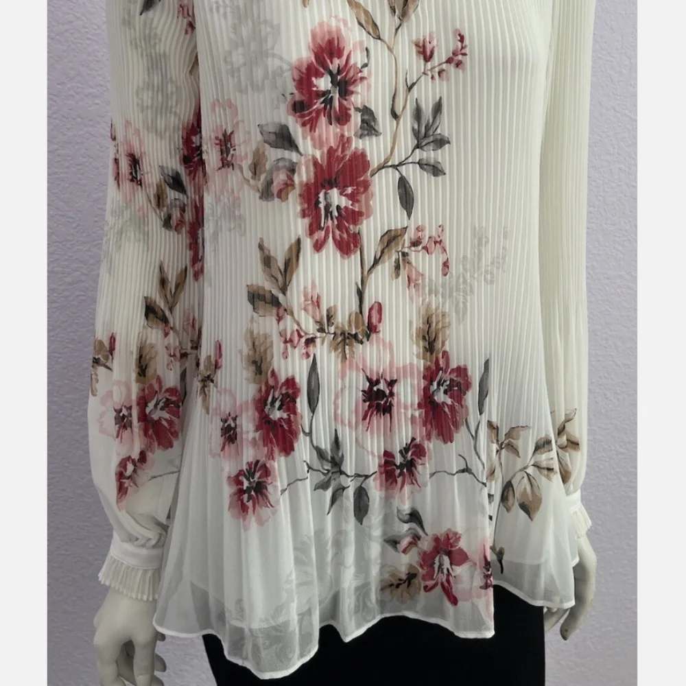 WHBM Womens White Floral Print Pleated Blouse Sz8 NWT - Picture 4 of 10